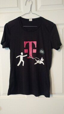 TMobile 4GLTE Shirt Small